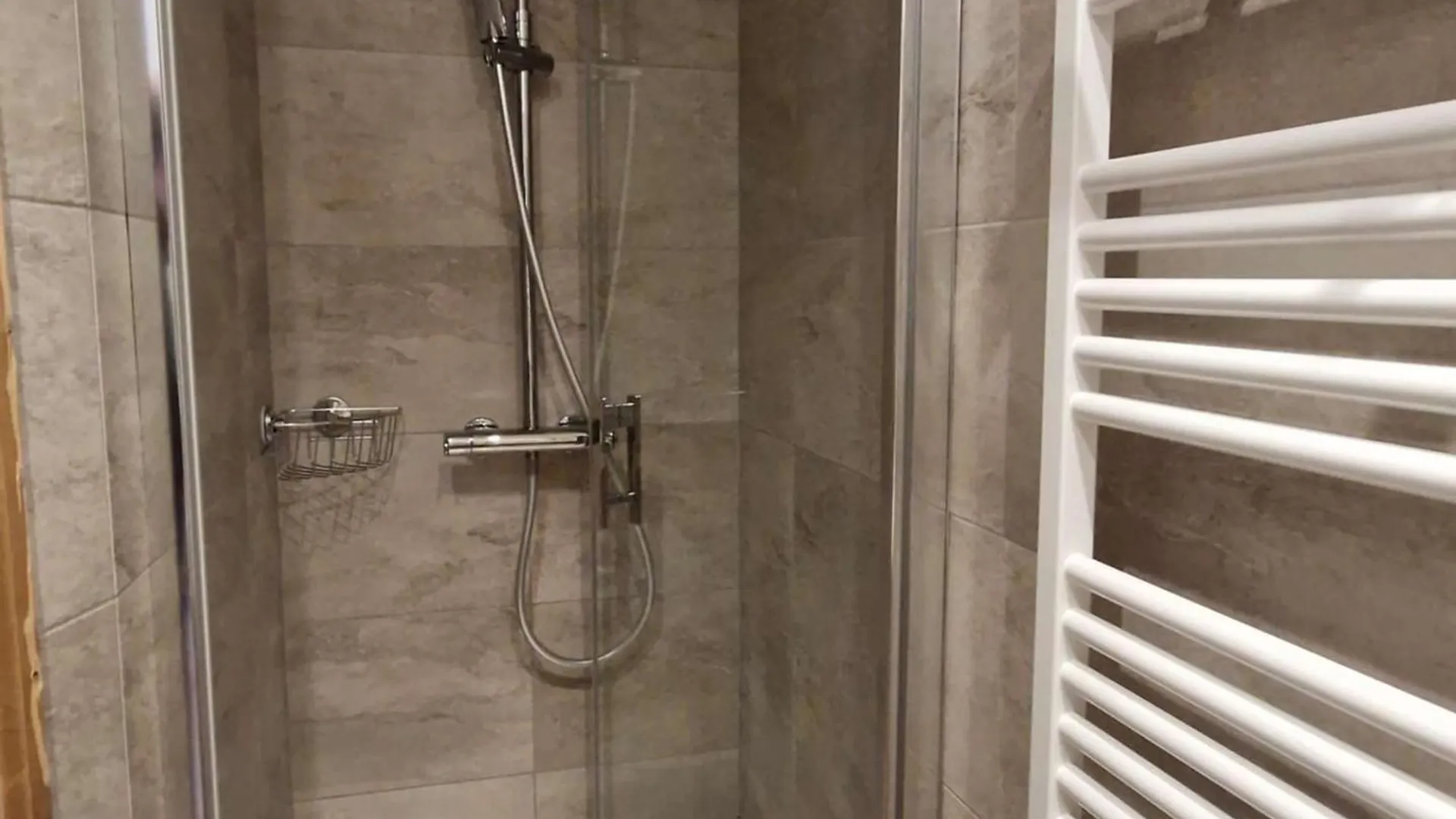 Studio Cosy Pour 4 Pers., Balcon Vue Sud/Est, Proche Des Pistes A L'Alpe D'Huez - Fr-1-405-14 Апартаменты