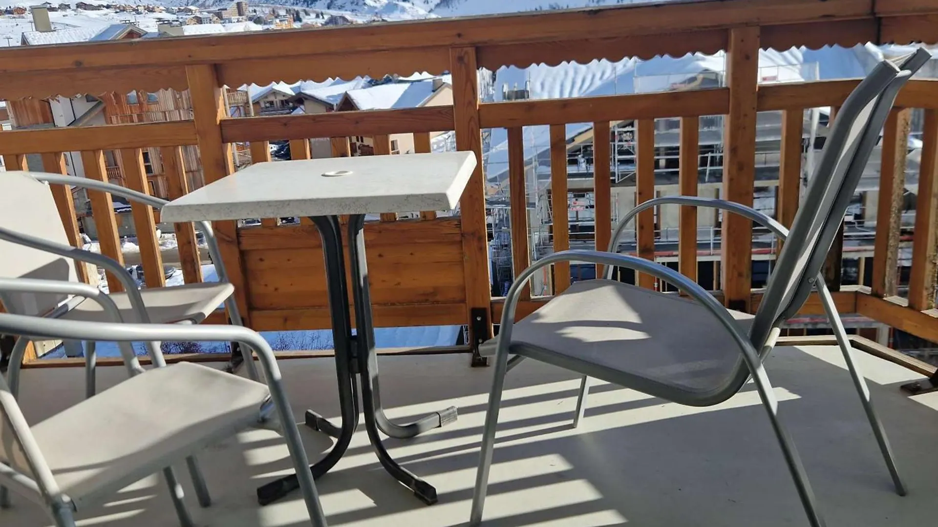 Studio Cosy Pour 4 Pers., Balcon Vue Sud/Est, Proche Des Pistes A L'Alpe D'Huez - Fr-1-405-14 Lejlighed